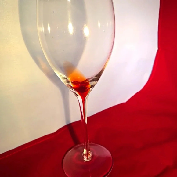 Nordic Crystal Wine Glass w/ Red Teardrop Gradient Stem Replacement Piece 8.75 " - Picture 3 of 11